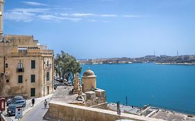 Stylish Seaview Valletta House